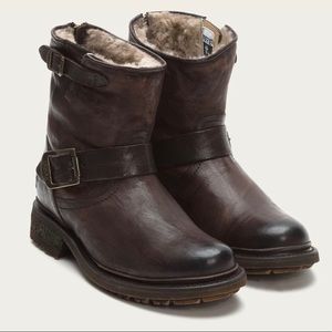 Frye Valerie 6 Shearling